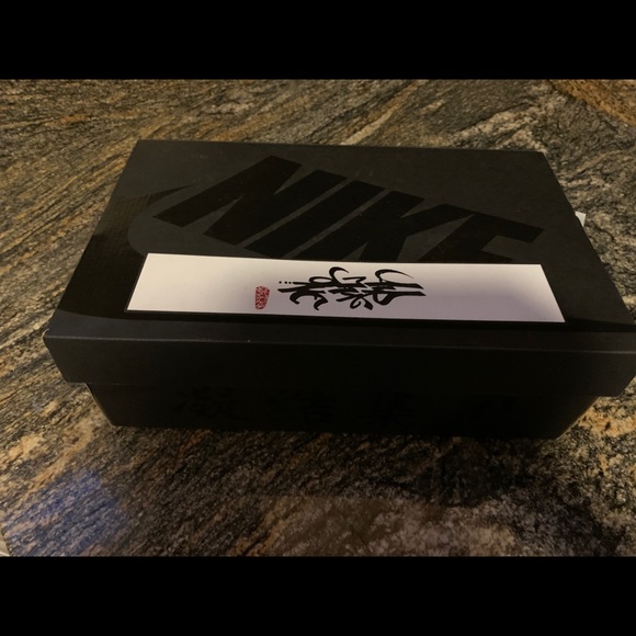 CLOT X AIR MAX 1 'KISS OF DEATH' 2021 - Picture 6 of 7